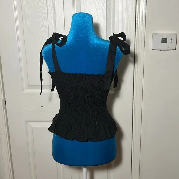 Reformation Black Ruffle Top Medium - Picture 4 of 6
